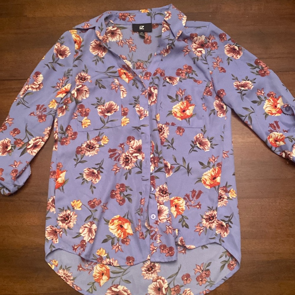 Women’s Floral Button-Down